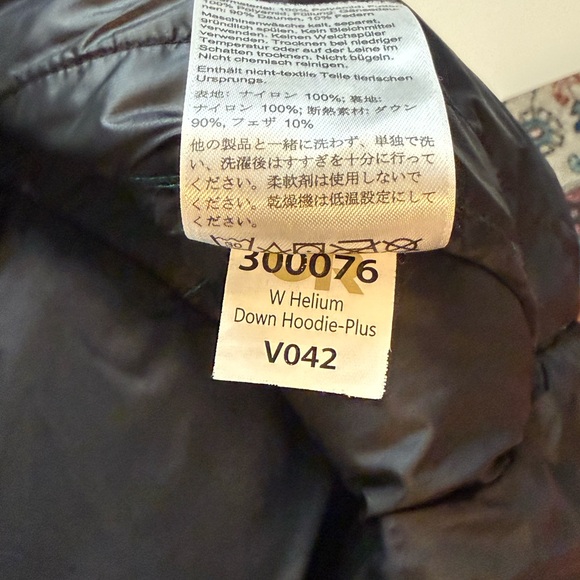 Outdoor Research Helium Teal Hooded Down Jacket - Picture 4 of 6